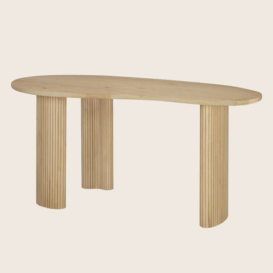 Boomerang Desk