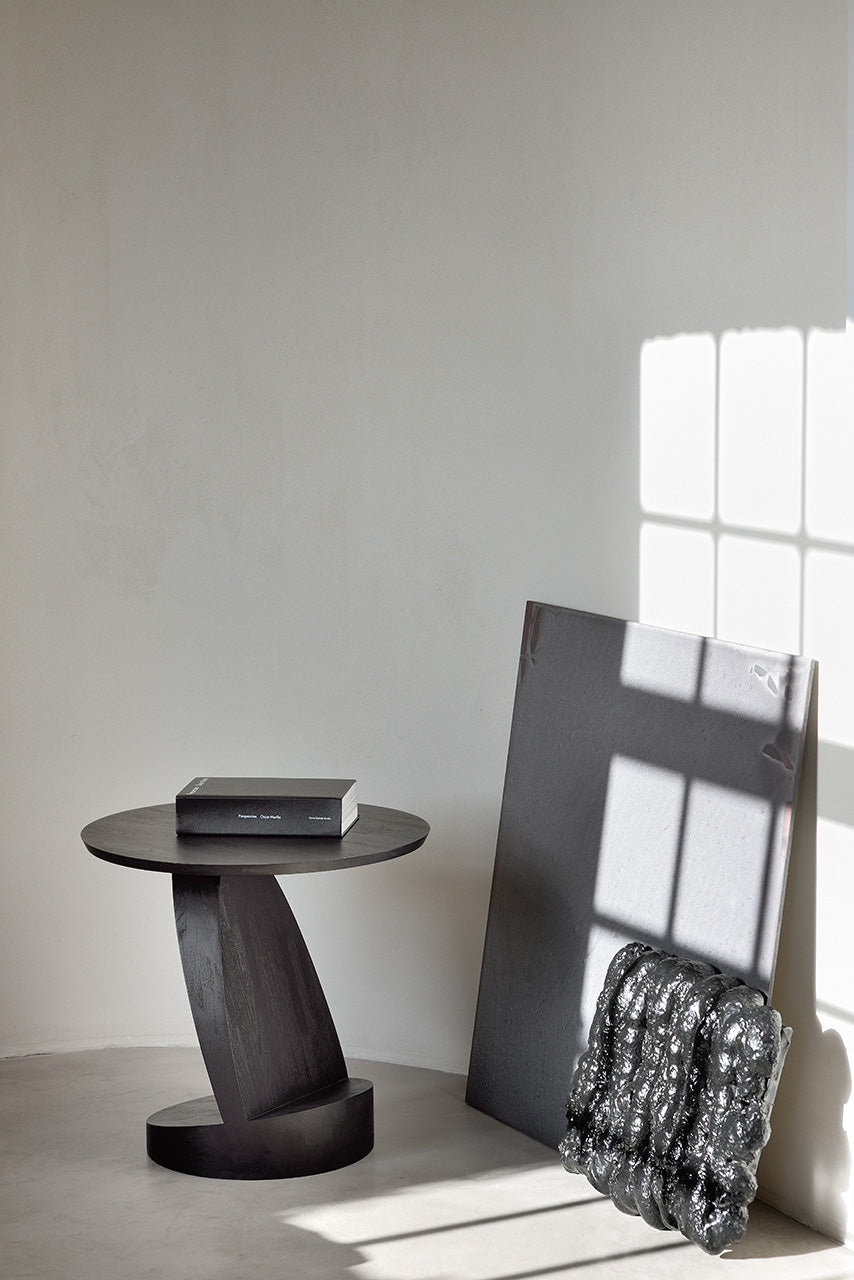 Black Oblic Side Table