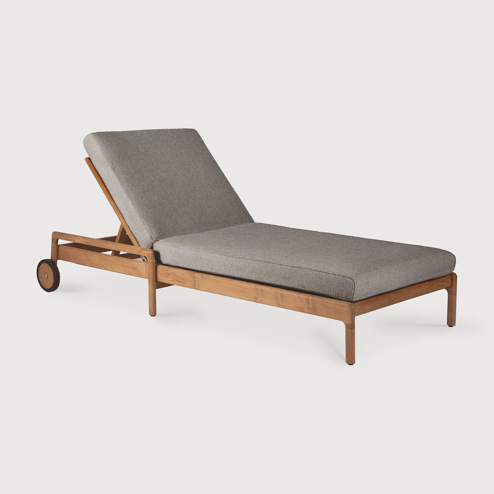 Mocha Jack Outdoor Adjustable Lounger