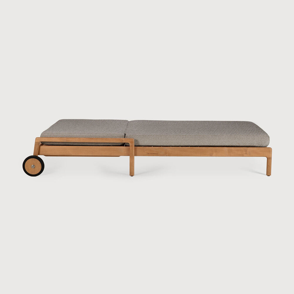 Mocha Jack Outdoor Adjustable Lounger
