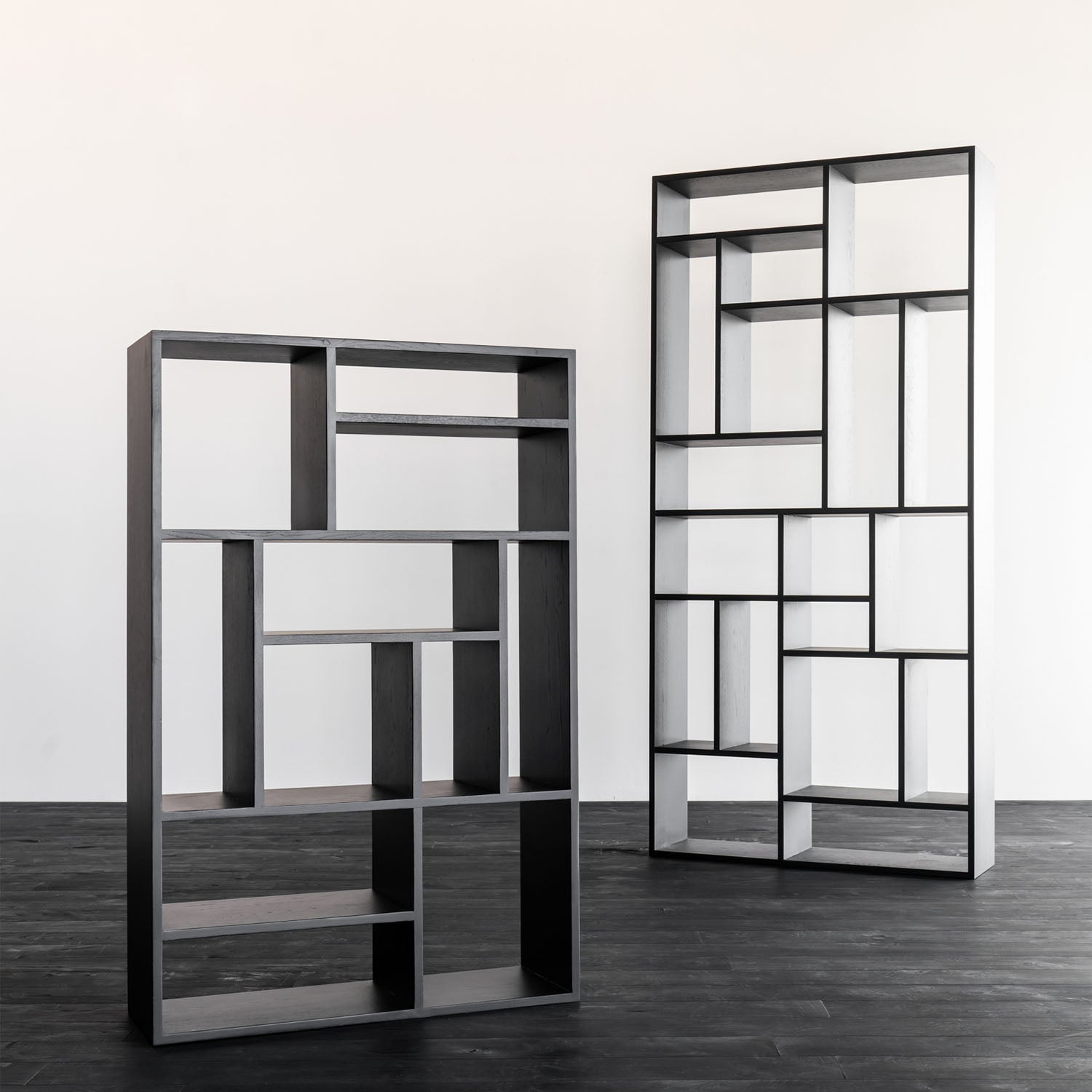 Small Oak M-Rack Bookcase