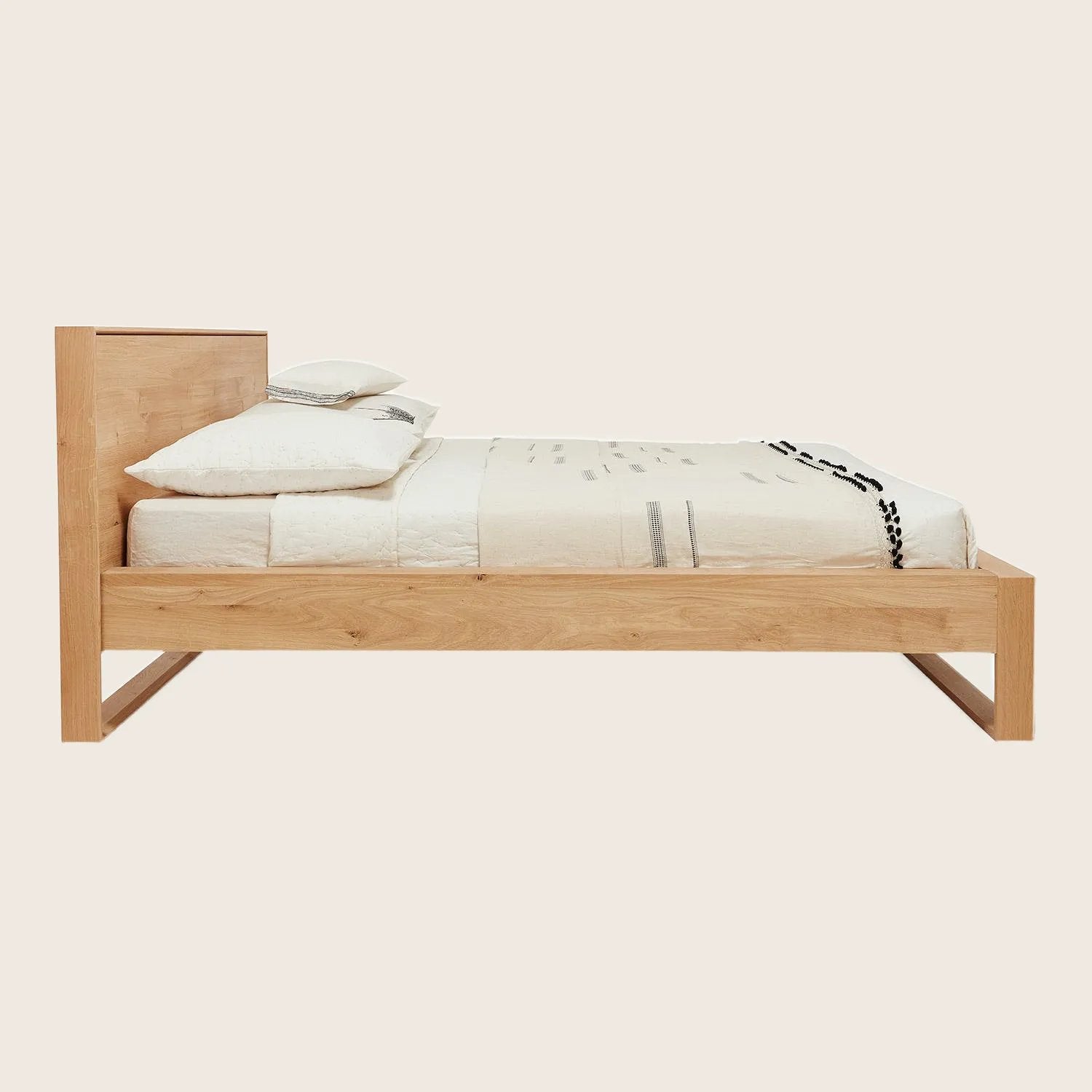 Oak Nordic II Platform Bed
