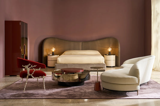 Clio King Bed