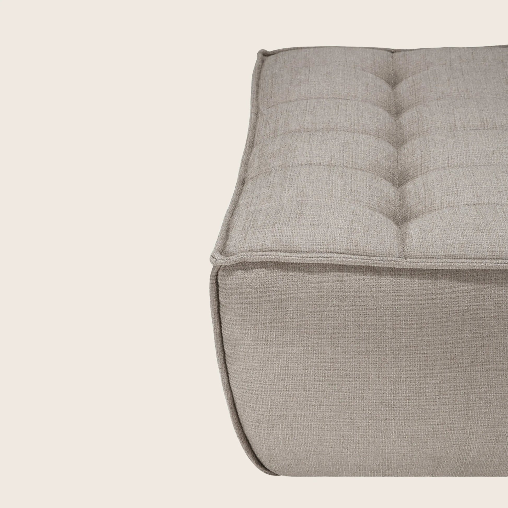 N701 Tufted Ottoman