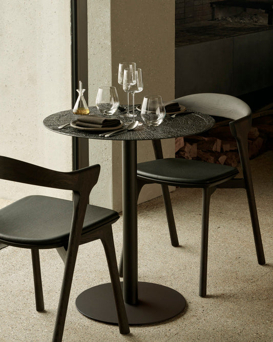 Whisky Blend Dining Table