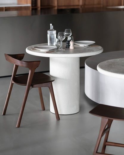 Round Elements Dining Table