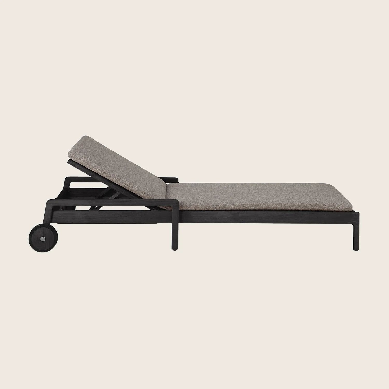 Black Jack Outdoor Adjustable Lounger