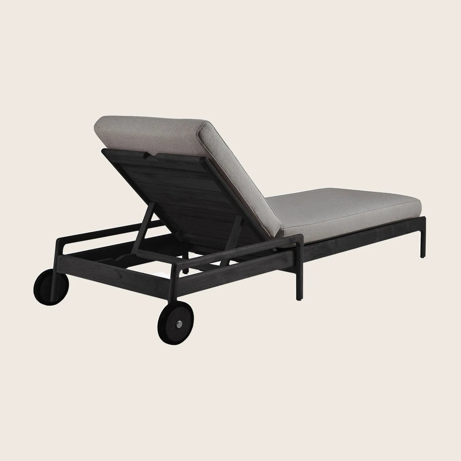 Black Jack Outdoor Adjustable Lounger