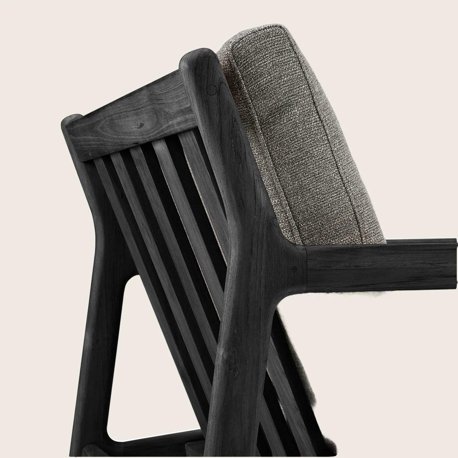 Black Jack Outdoor Lounge Chair