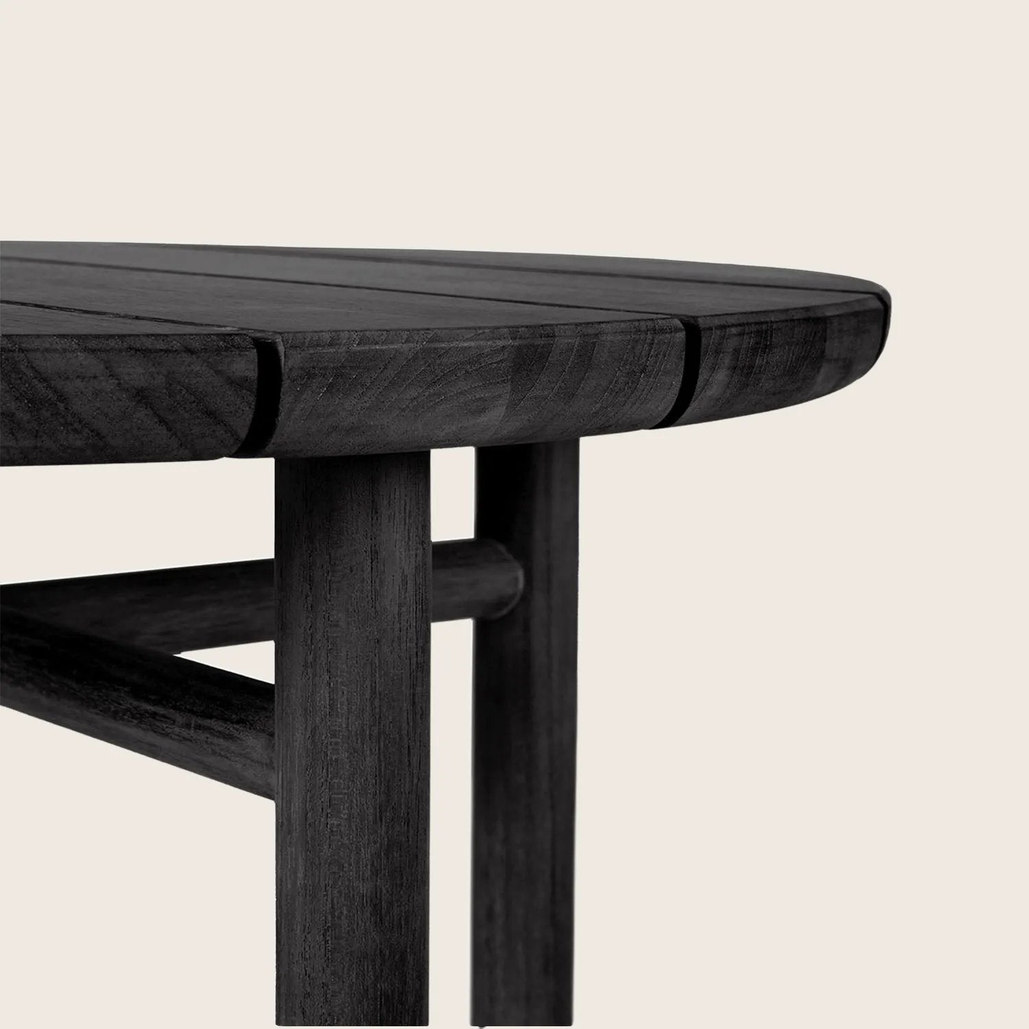 Black Quatro Outdoor Coffee Table
