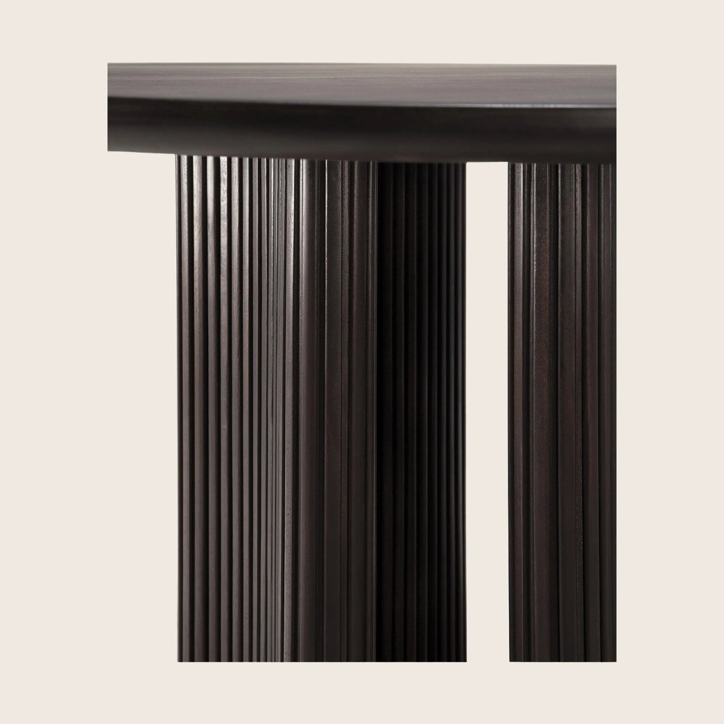 Roller Max Dining Table