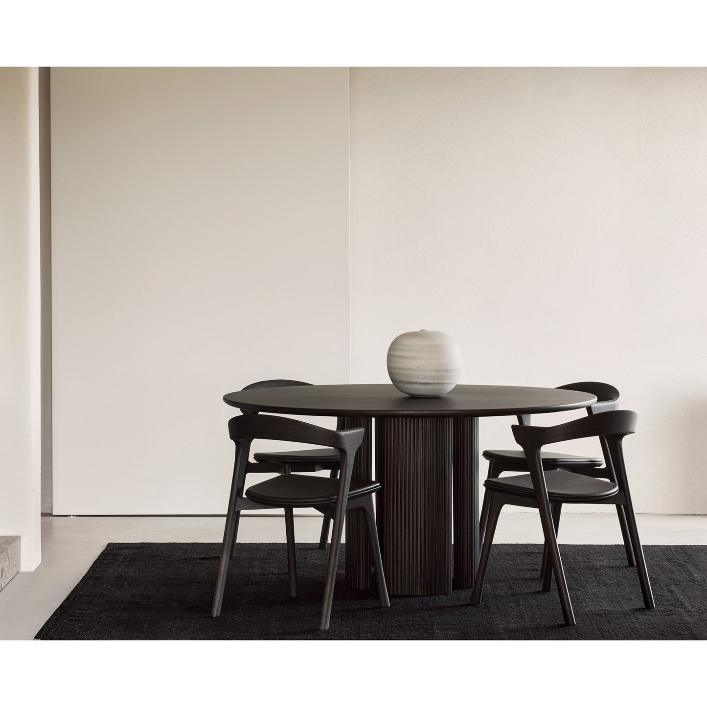Roller Max Dining Table