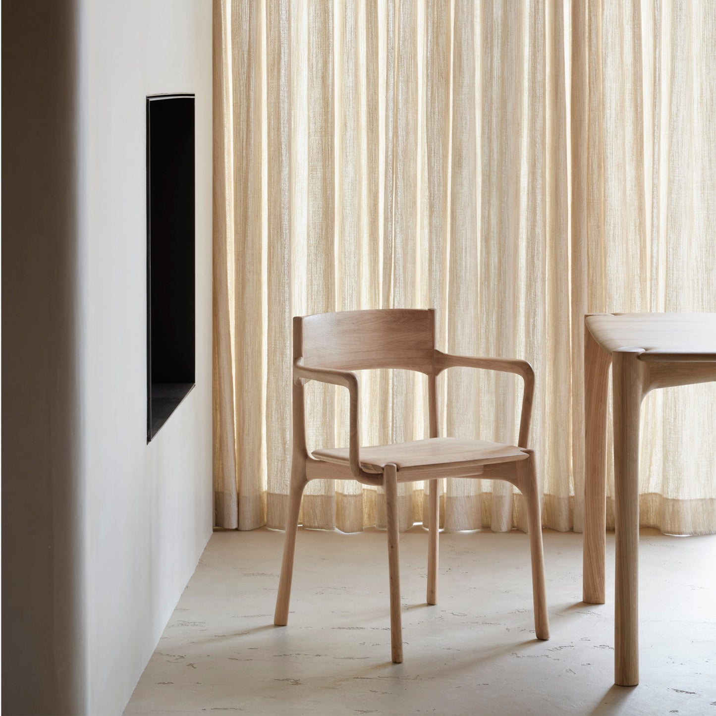 PI Dining Arm Chair