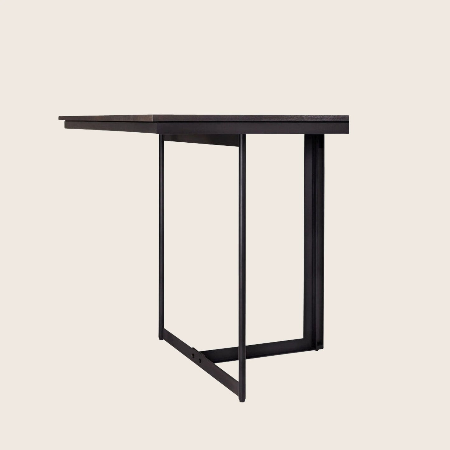 Tacet Dining Table