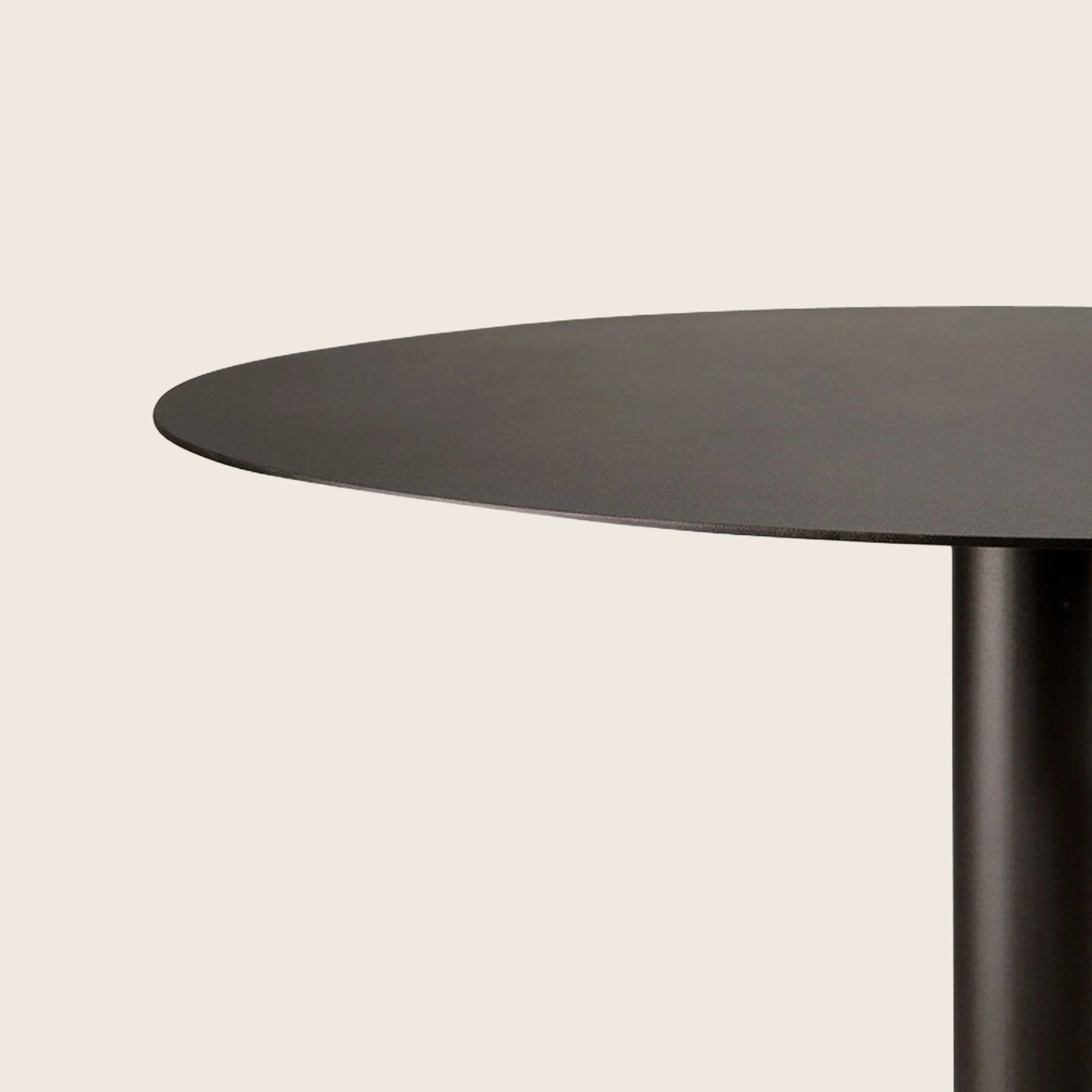 Bend Dining Table
