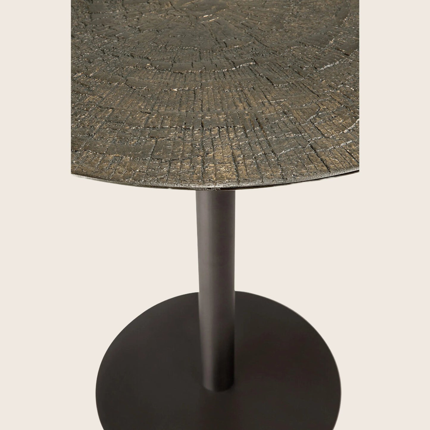 Bend Dining Table