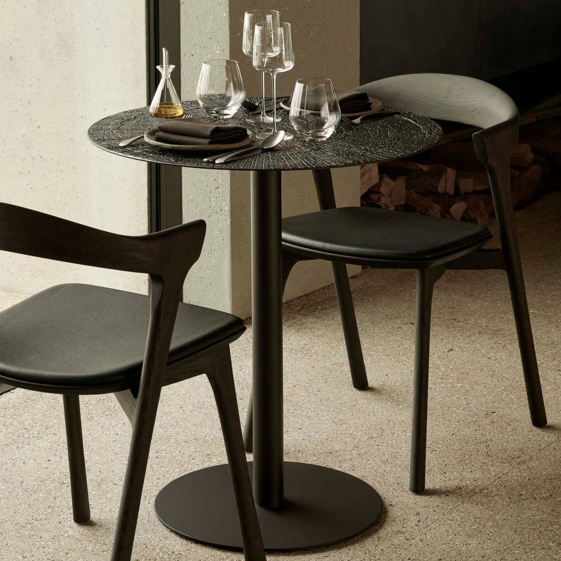 Bend Dining Table