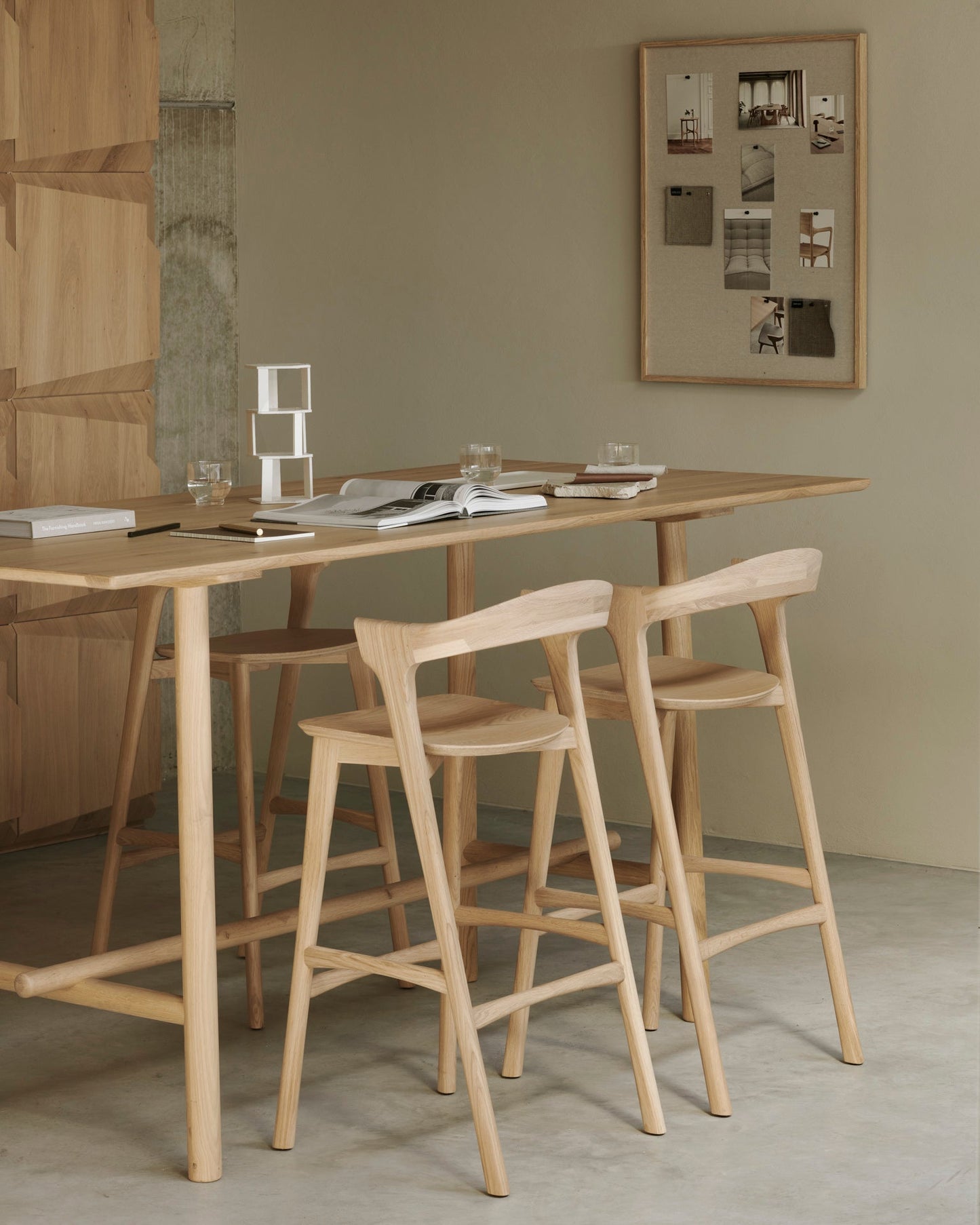 Bok Bar | Counter Stool
