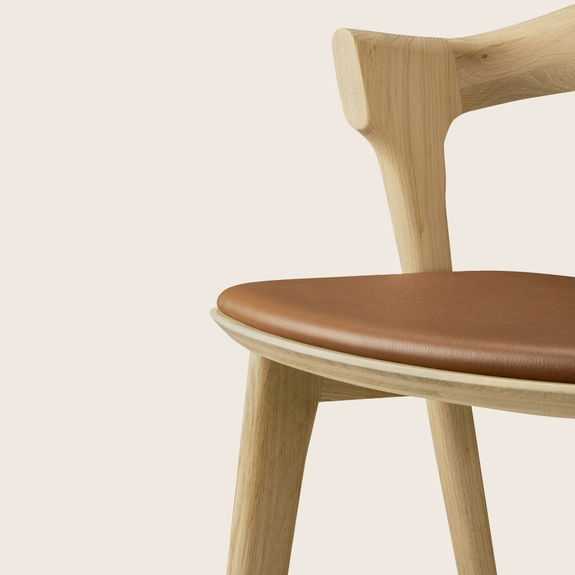 Bok Bar | Counter Stool