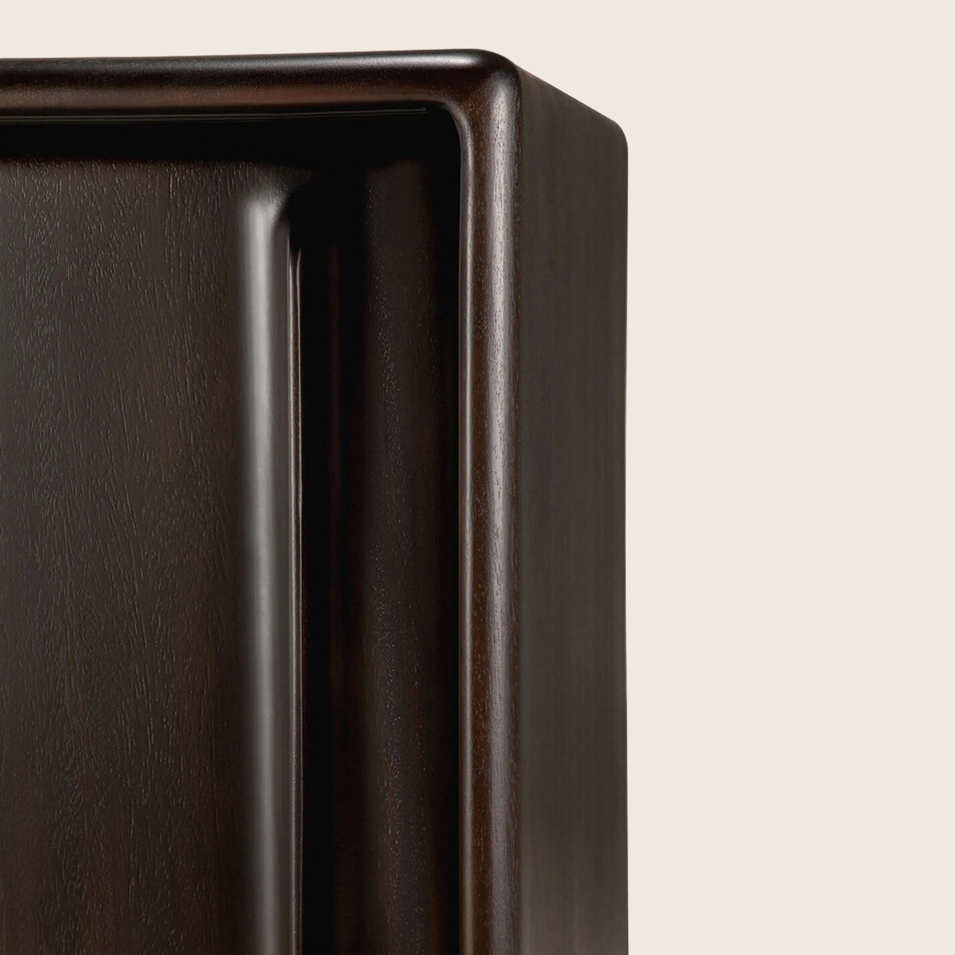 Flow Sideboard