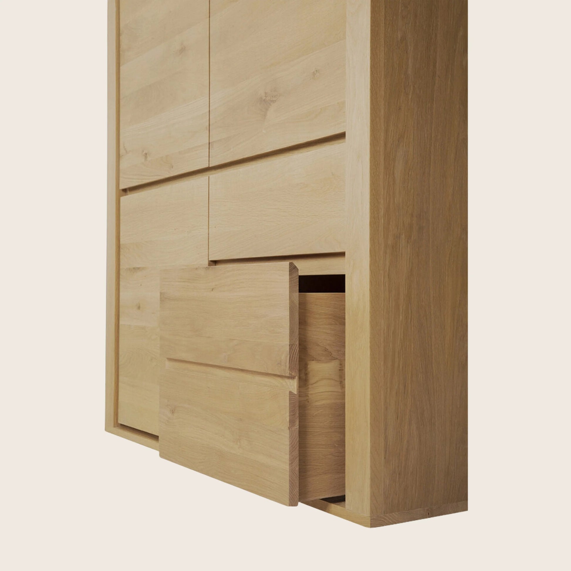 Shadow Dresser