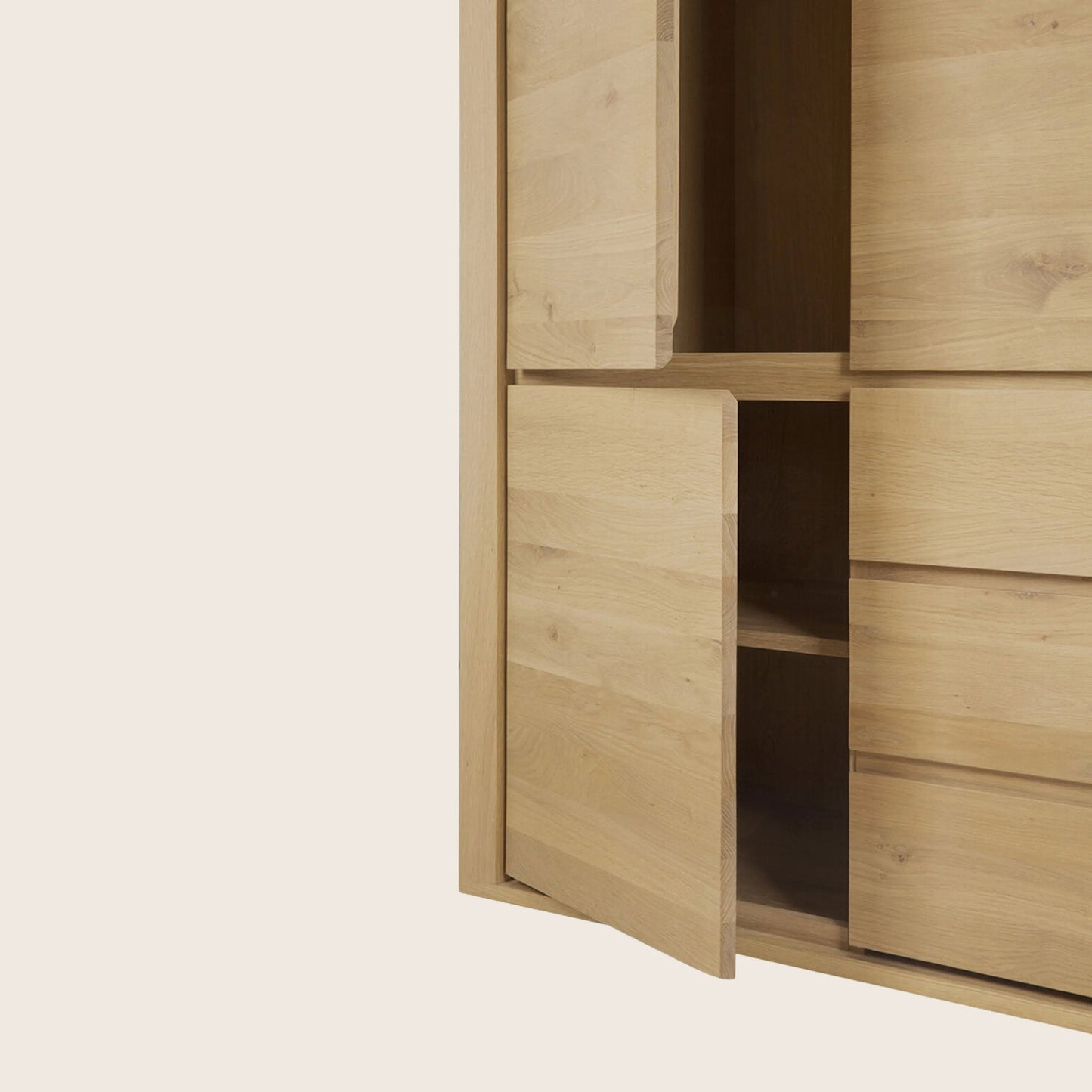 Shadow Dresser