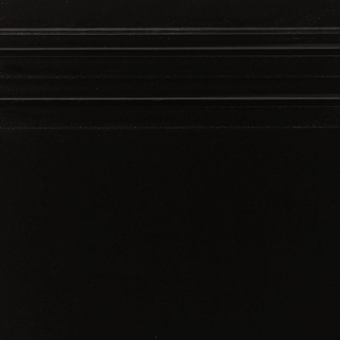 Tuxedo Black