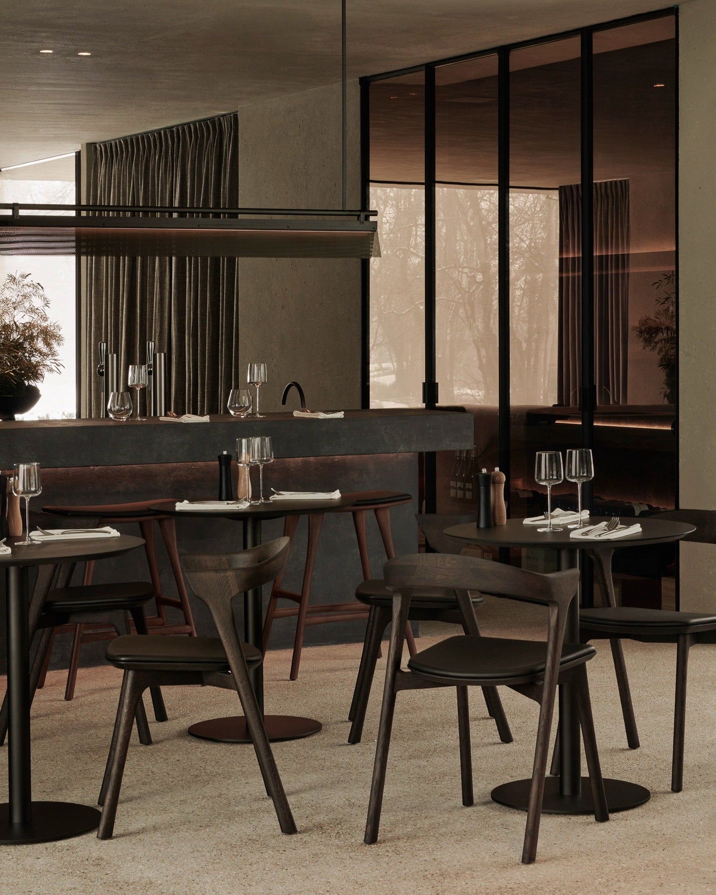 Black Blend Dining Table