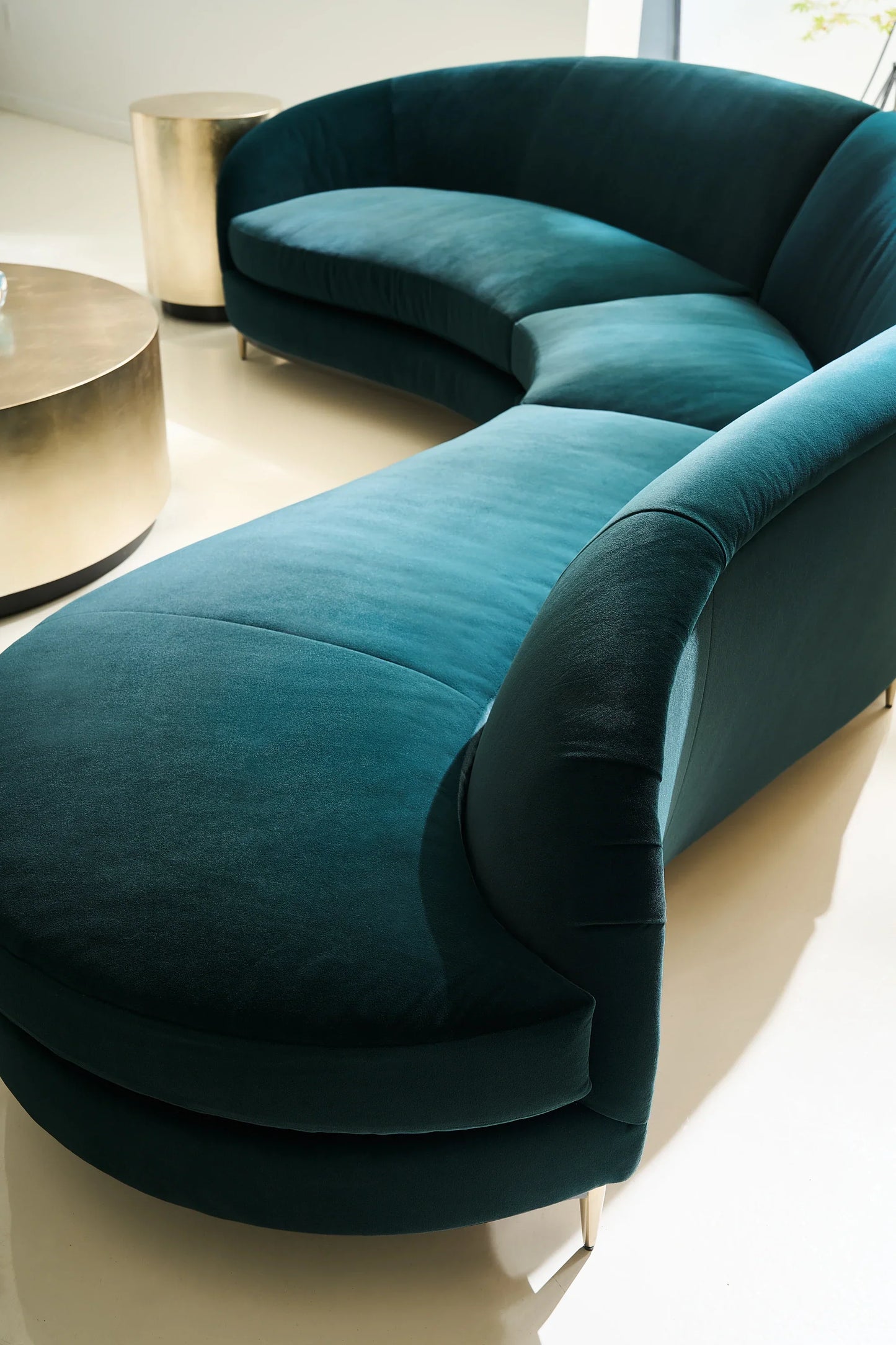 Three'S Company Raf Chaise