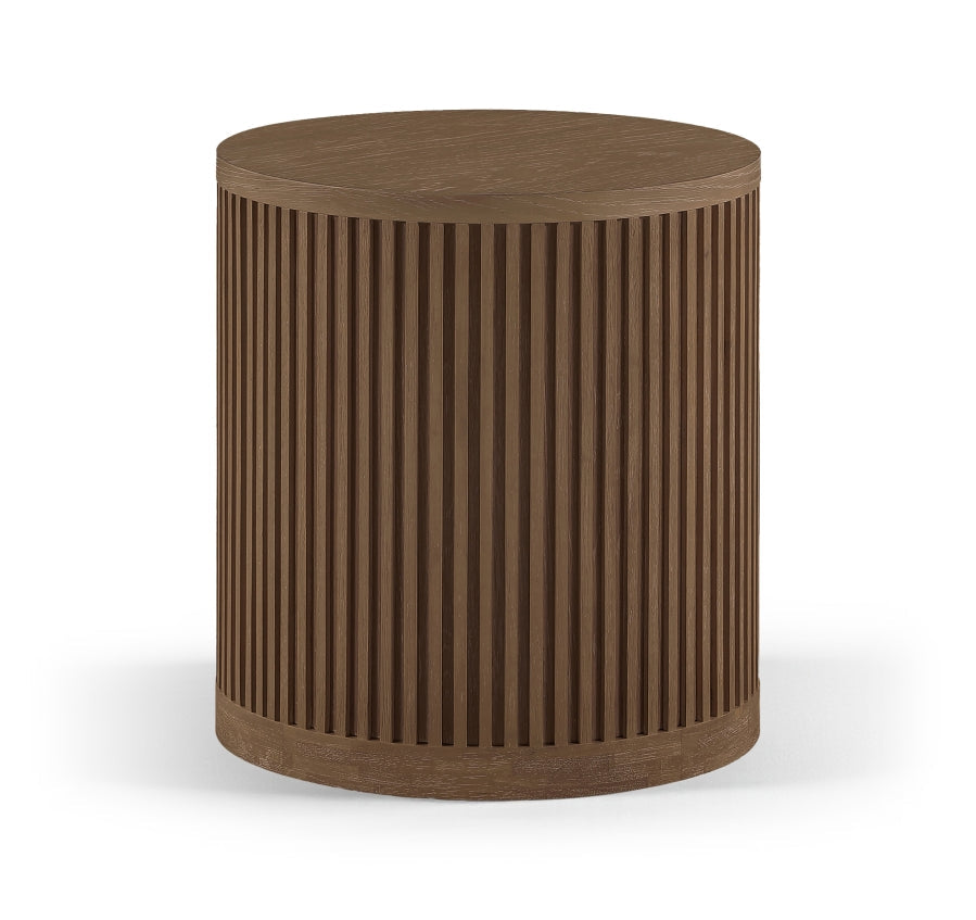Madera Oak Veneer And Solid Wood End Table - Brown