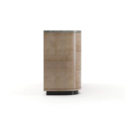 Roam Dresser