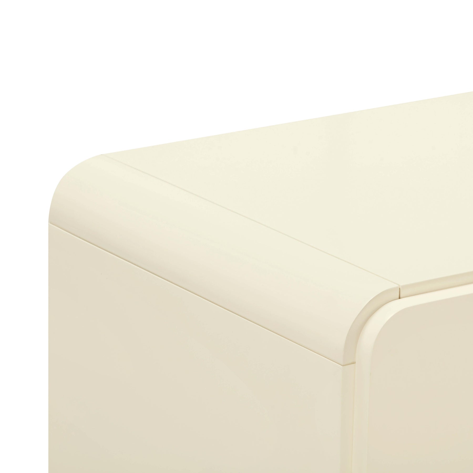 Sagura 56" 6-Drawer Dresser