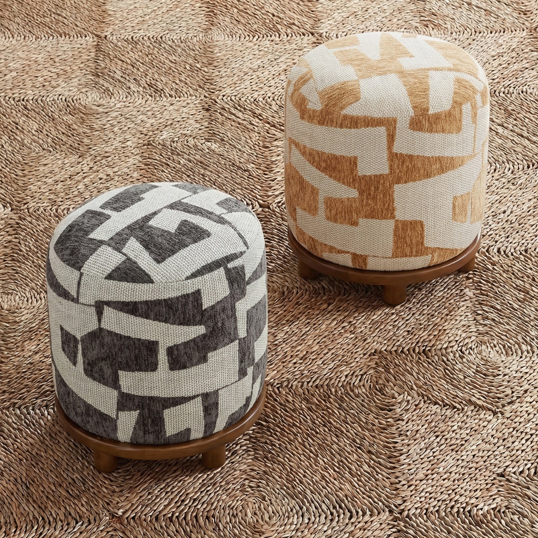 Bisou Performance Jacquard Ottoman