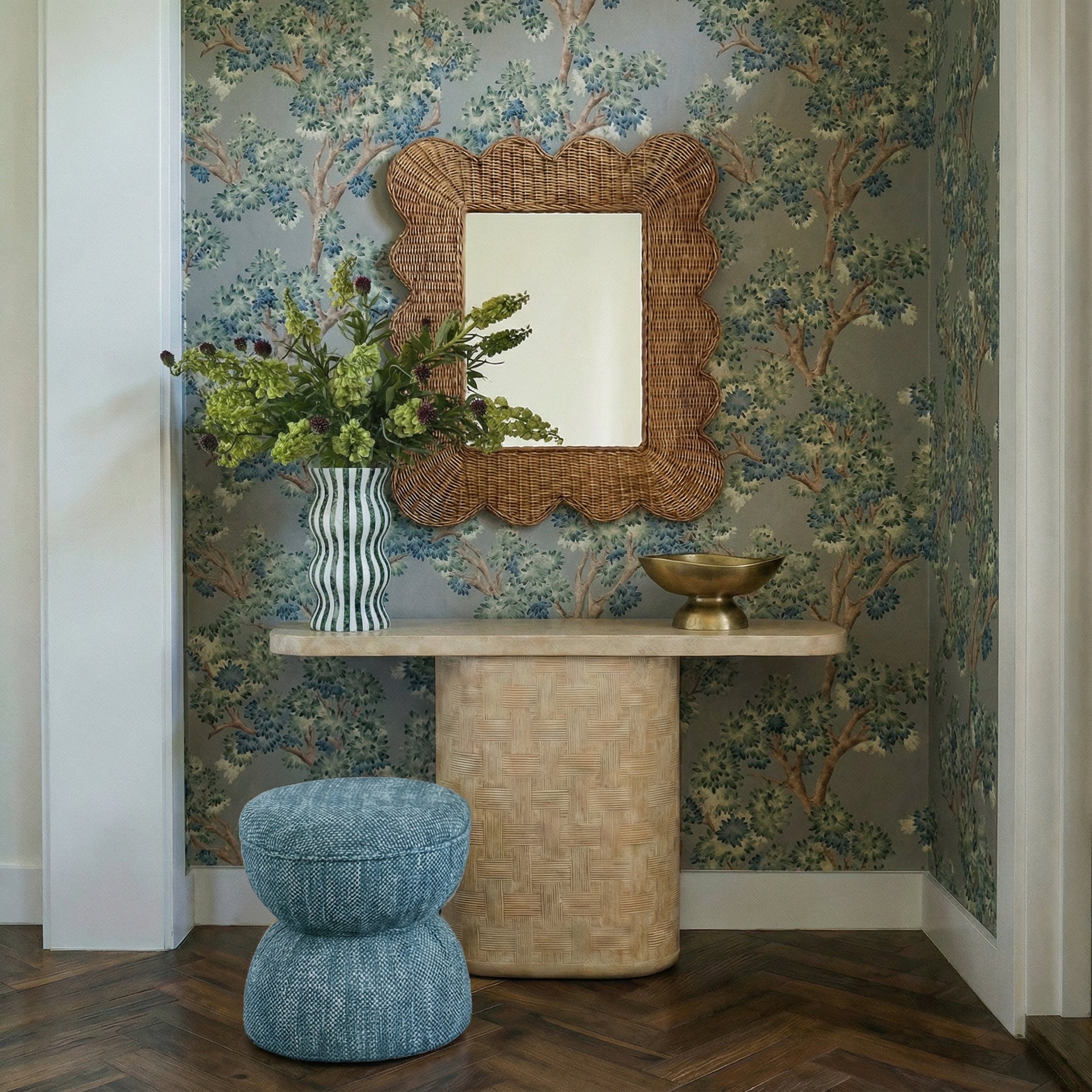 Suraya 55" Indoor/Outdoor Concrete Console Table
