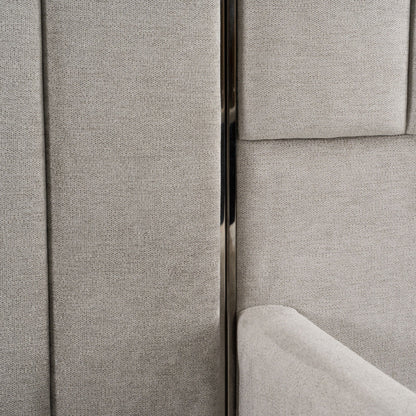 Buckley leg detail