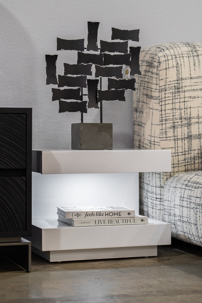 Esso Modern White Glossy Nightstand
