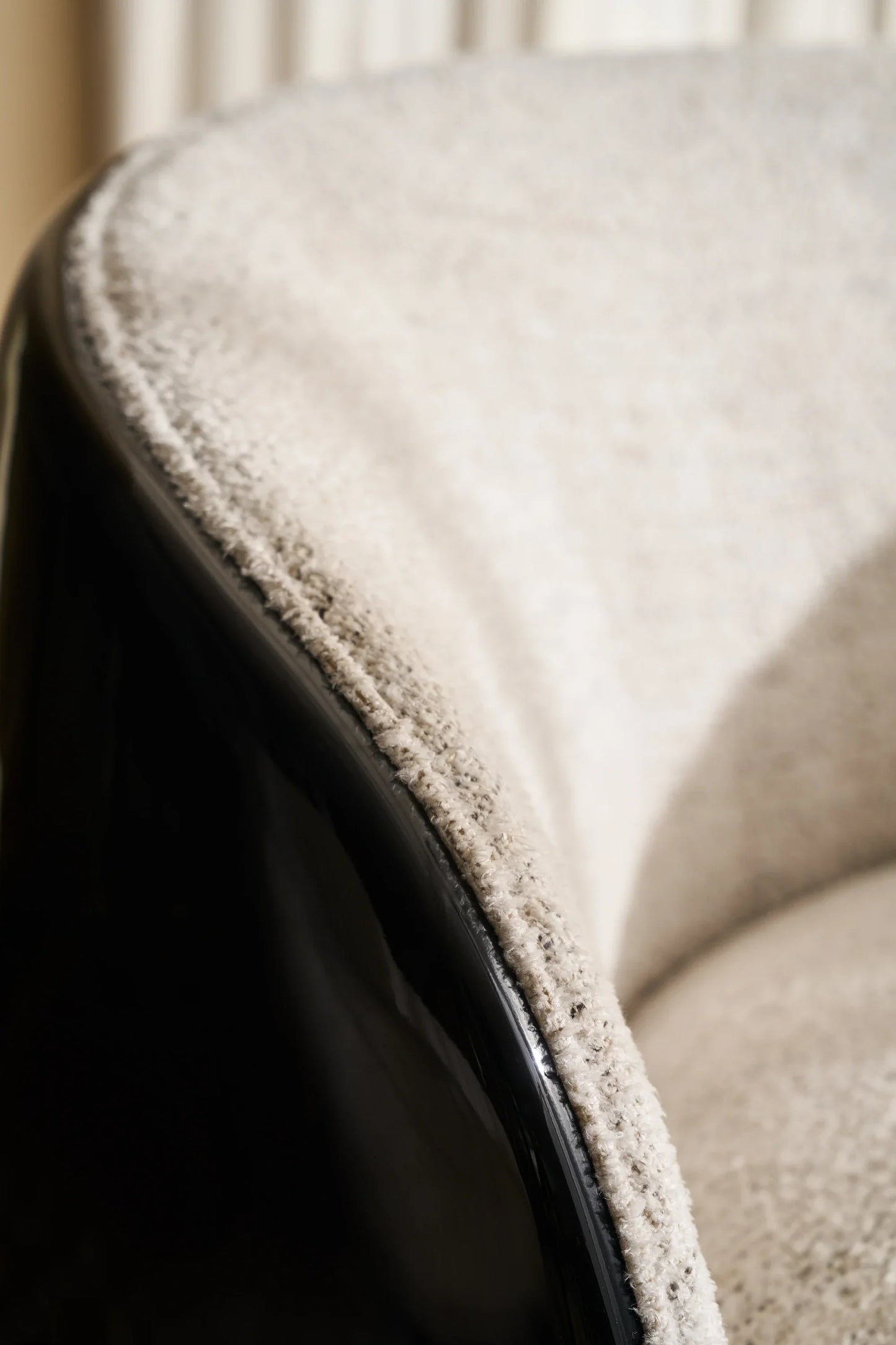 Cuff Swivel Chair