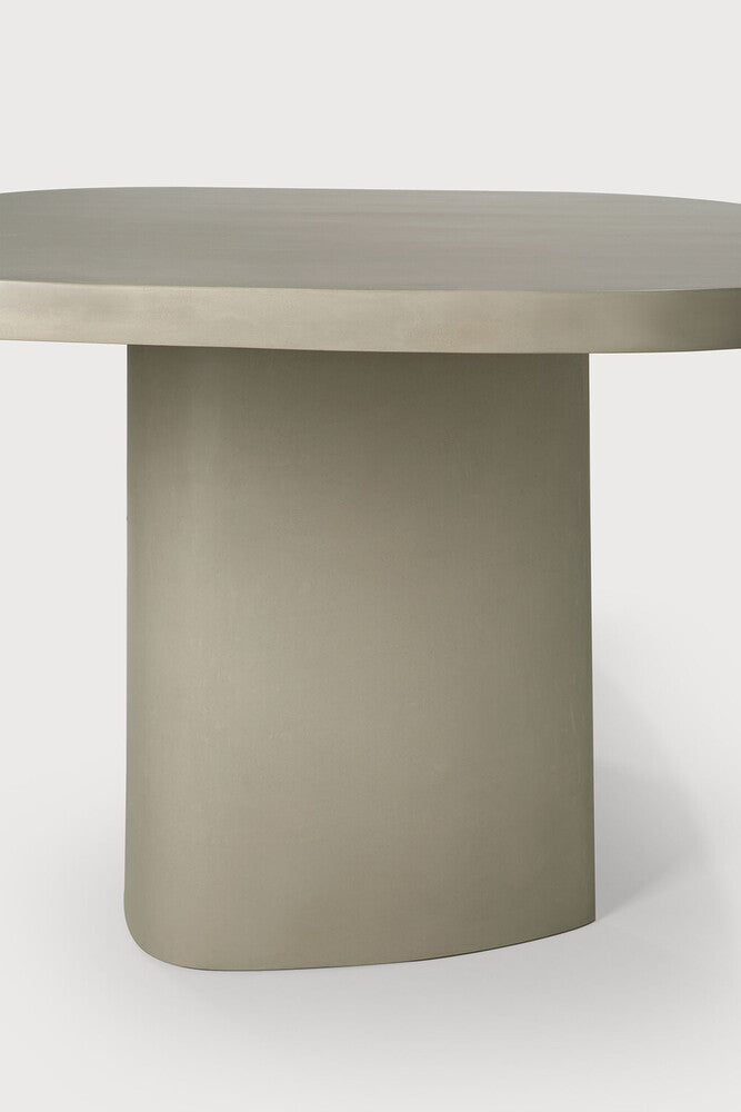 Canyon Outdoor Dining Table